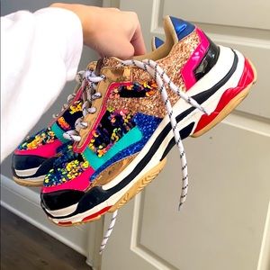 Women’s athletic shoes